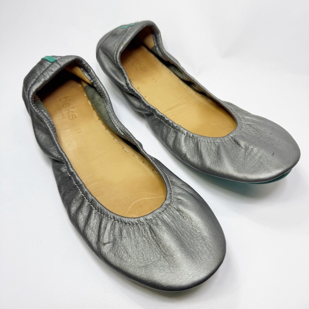 Tieks Silver Leather Ballet Flats size 11